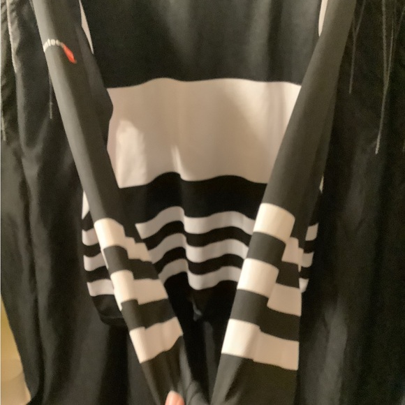 Kick 10, Chicago White Soxs Jersey Style Shirt. - Picture 4 of 7